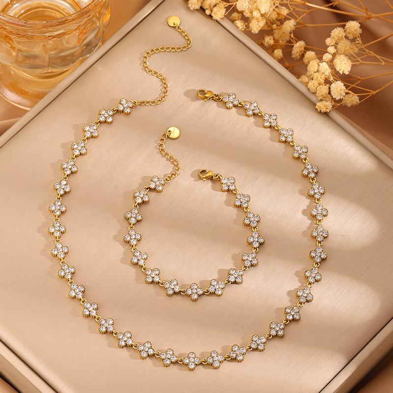 Colorful Diamond Four-Leaf Clover Jewelry Set - Necklace, Bracelet & Earrings for Women