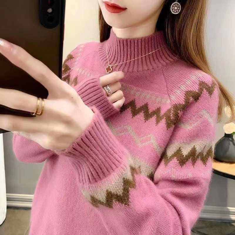 Stylish Women's Half-High Neck Jacquard Sweater for Autumn/Winter 2026