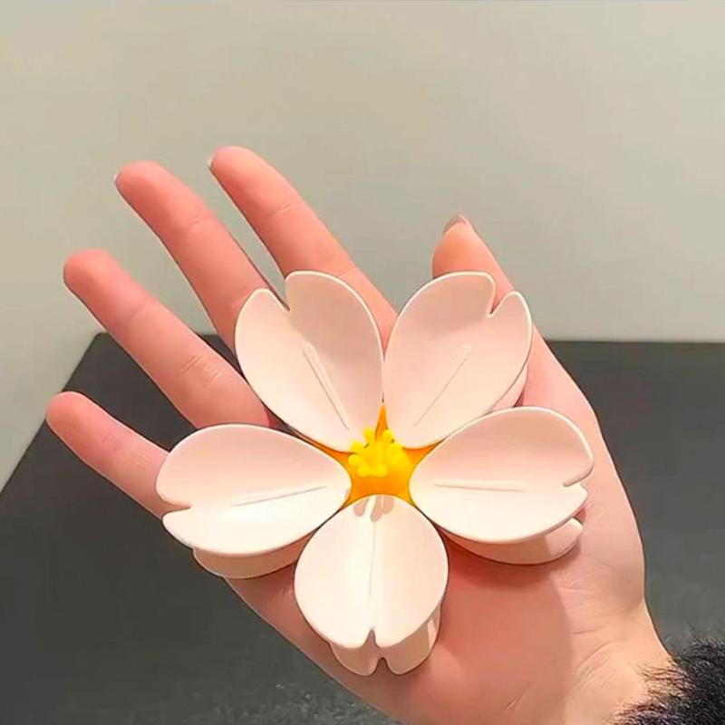 Sakura Magnetic Clip Kitchen Gadget Multifunctional Snack Sealer Food Storage Unique Petal Clip Cute Home Creative Fridge Magnet