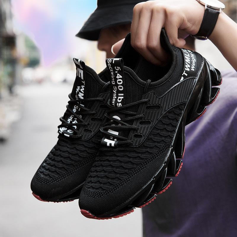 A Pair Of Men'S Shoes, Blade Shoes, Large Size Autumn Fly-Woven Mesh Student Sports And Leisure Running Shoes