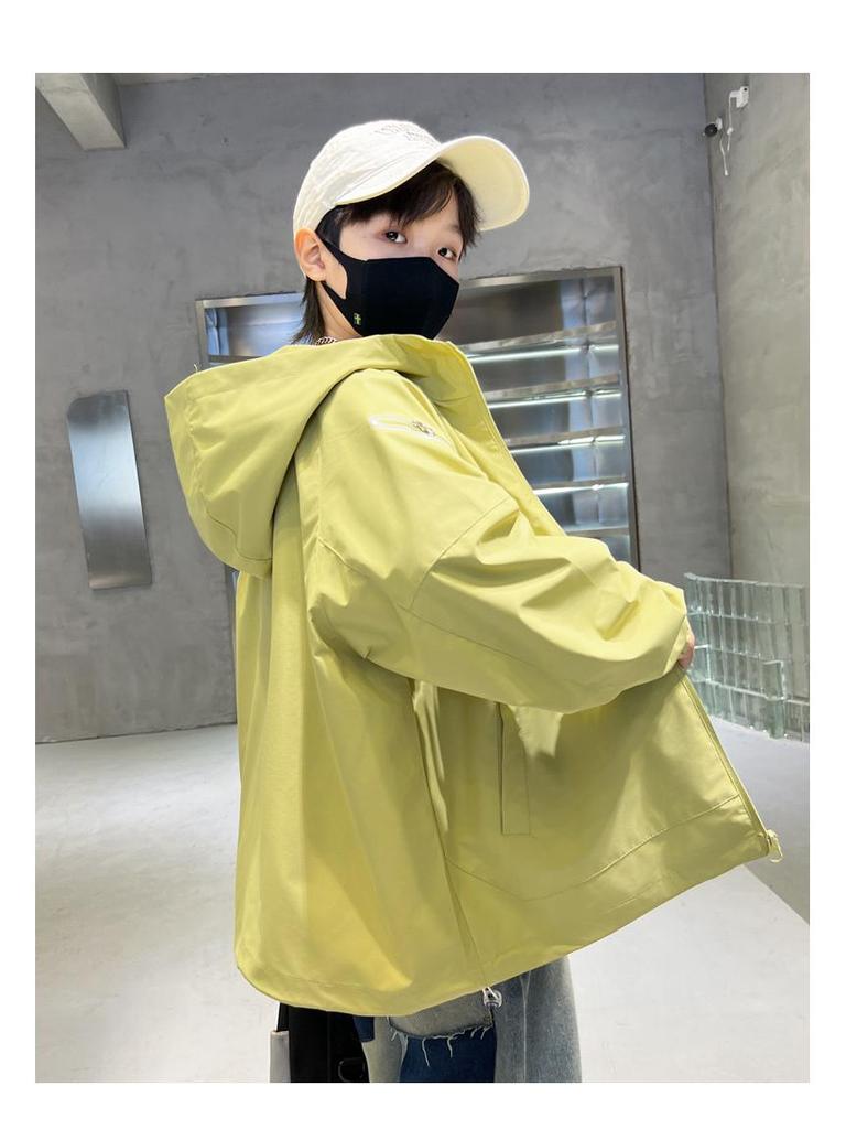 Chłopięca kurtka wiatrówka z kapturem 2024 - Jesienno/wiosenna kurtka outdoorowa dla starszych dzieci