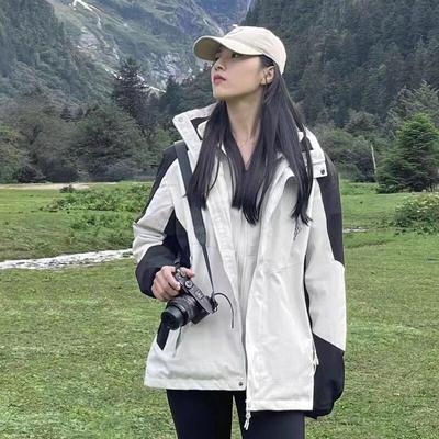 Women's and Men's Lightweight 3-in-1 Windproof & Water-Repellent Hiking Jacket