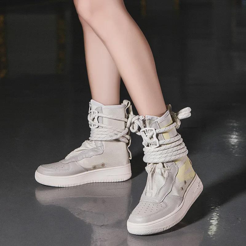 2025 Trendy High-Top Korean Style Couple Sneakers - Men's Large Size Fashion Sports Shoes for Spring & Autumn