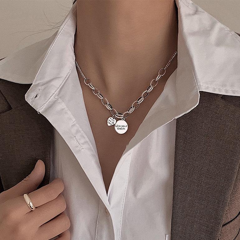 Korean Copper Heart Pendant Necklace – Retro Stylish Clavicle Chain Jewelry for Women