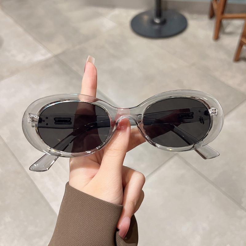 New Stylish Oval Sunglasses for Women Men UV400 Protection Outdoor Fashion Sun Glasses