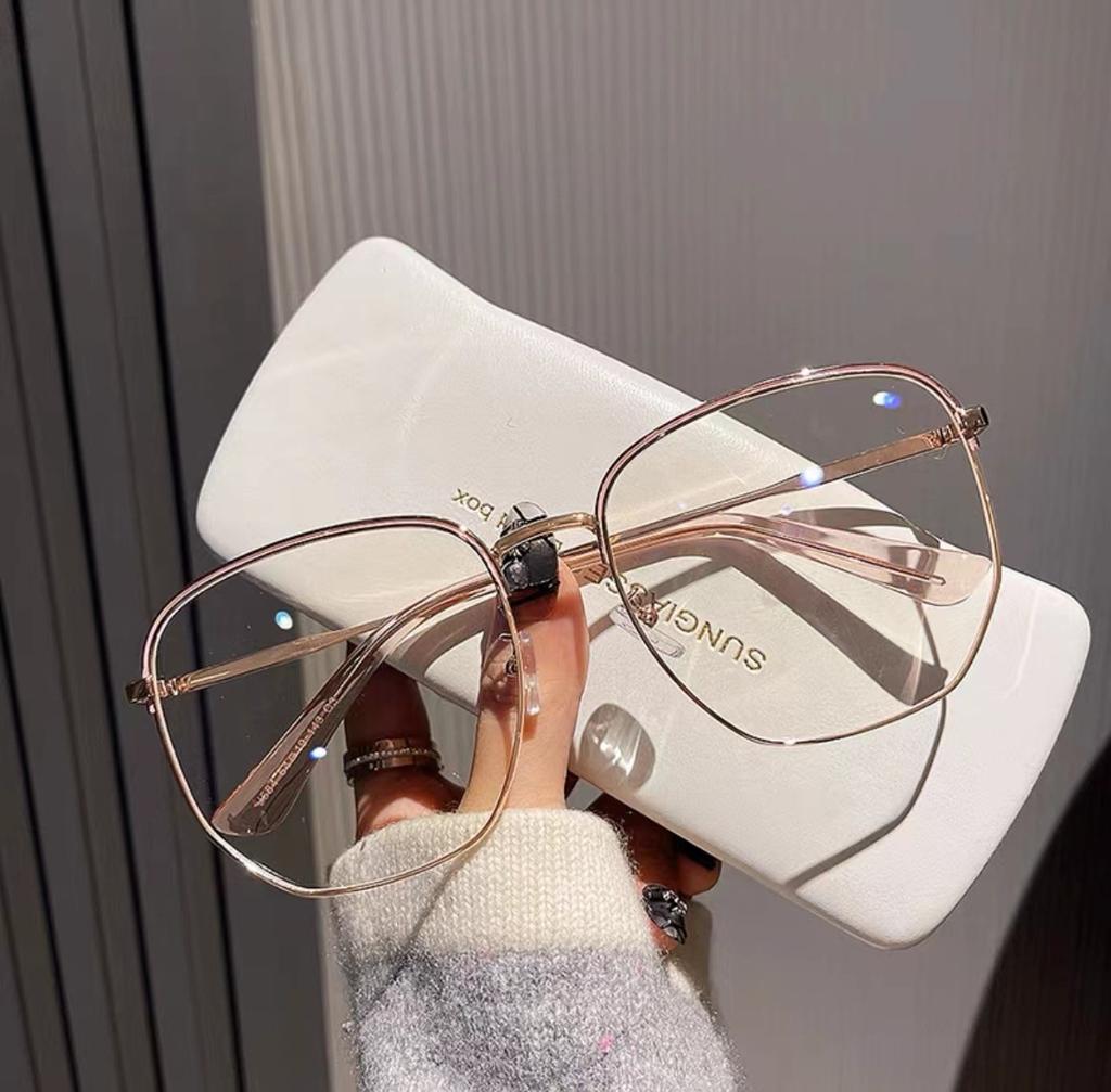 Extra Large Quadrilateral Metal Frame Glasses Women Anti Blue Light Clear Flat Eyewear Fashion Trendy Accessories