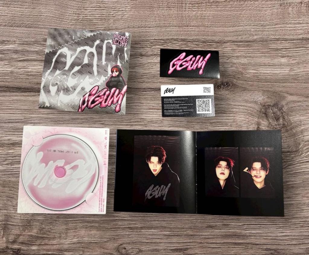 [USED] TXT Yeonjun GGUM CD, 3 trading cards included