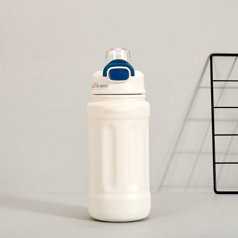 

Термос с магнитной крышкой, спортивная бутылка для воды из нержавеющей стали, сохраняющая тепло и холод, термос-термос объемом 1000 мл 600ml белый