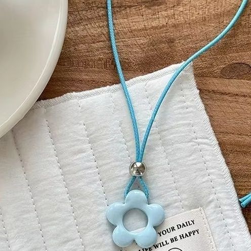 Flower Charm Necklace Hollow Flower Pendant Necklace With Adjustable Knot Resin Material Perfect For Wedding Dropship