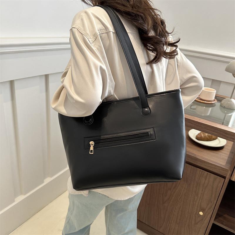 Trendy Urban Minimalist Pu Tote Bag For Women With Spacious Design For Everyday