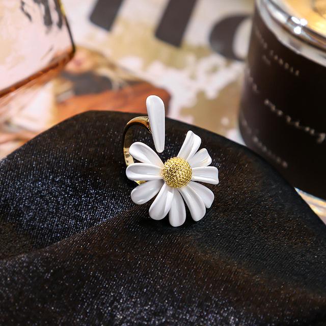 Daisy Flower Rings For Women Korean Style Adjustable Opening Finger Ring Bride Wedding Engagement Statement Jewelry Gif