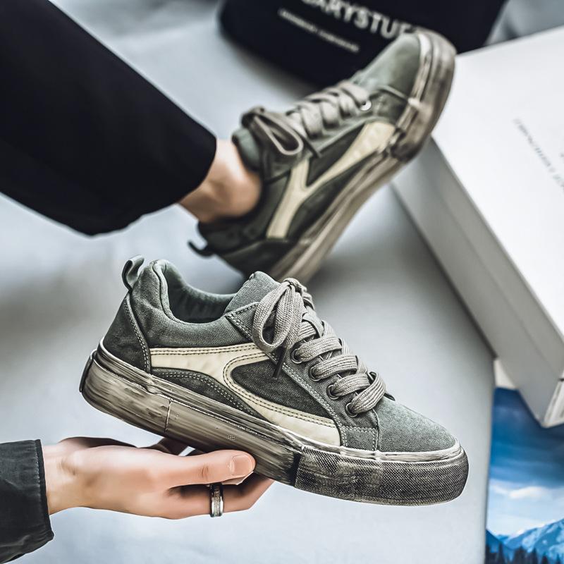 Nowe sportowe i rekreacyjne buty do deskorolki Retro stare brudne buty prane męskie buty płócienne uniwersalne buty męskie
