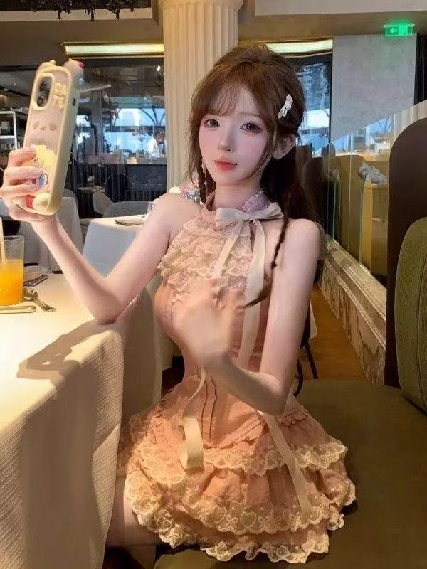 Summer Feeling Super Good-looking Pure Desire Sweet Hottie Lace Suspender Top Cake Skirt Two-piece Set
