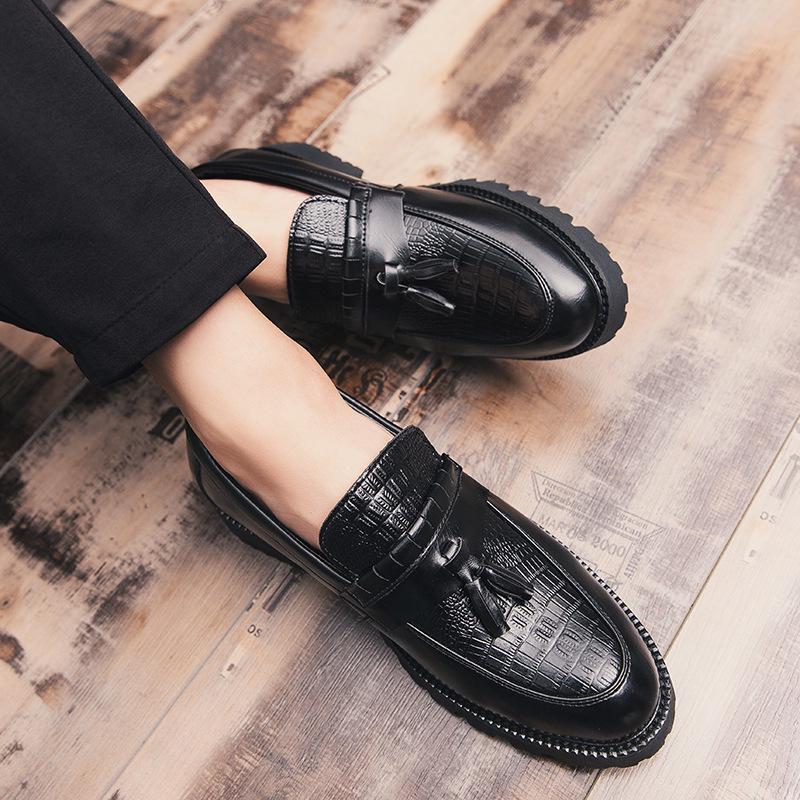 Men's Cross-Border Plus Size Casual Leather Tassel Shoes - Retro British Business Formal Style