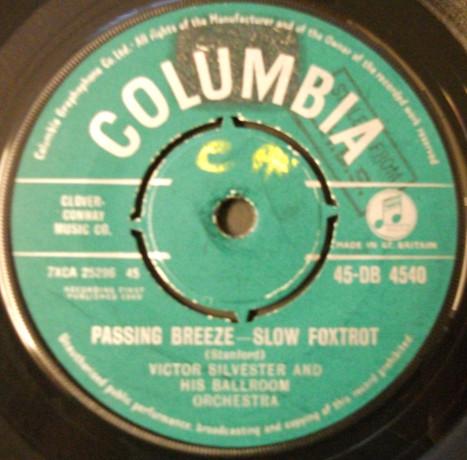 

7inch Record VICTOR SILVESTER HIS BALLROOM ORC Passing Breeze Slow Foxtrot 45DB4540 Columbia 1960 UK Jazz Used
