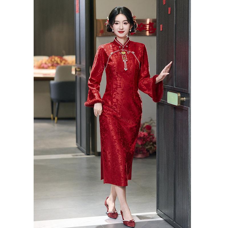 Verbessertes Toasting Braut rot jung Cheongsam Herbst und Winter neu Langarm verdickt Chinesisches Hochzeits-Verlobungskleid