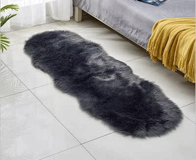 European Imitation Wool Plush Carpet - Gray and White