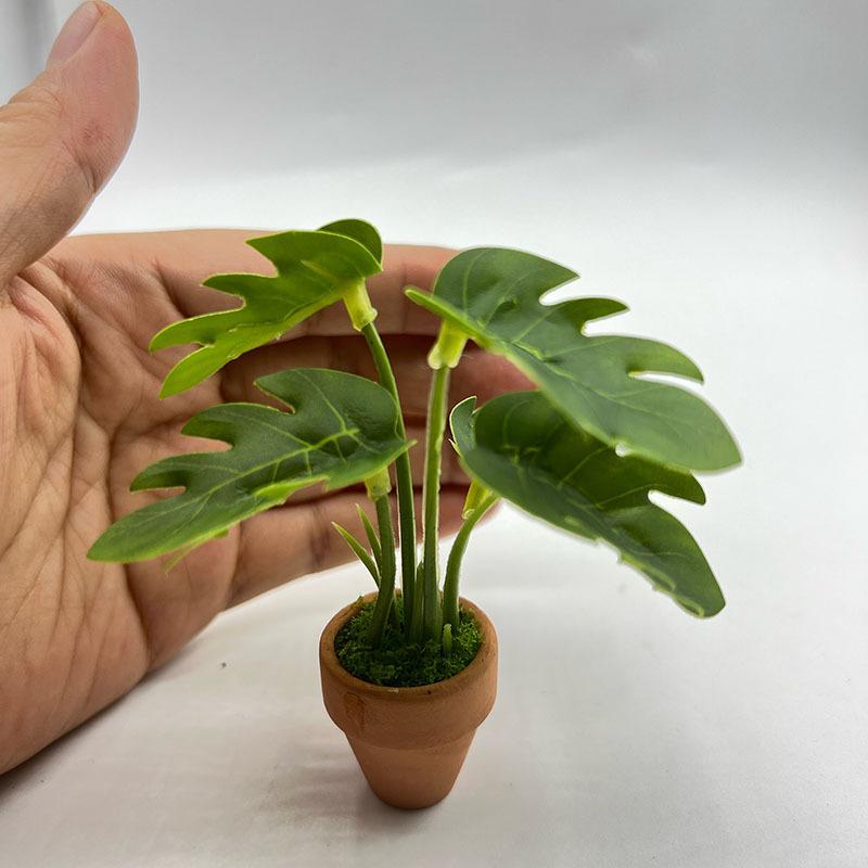 Miniature Clear Vase Model 1/12 Scale Dollhouse Resin Craft Fairy Garden Landscape DIY Decor