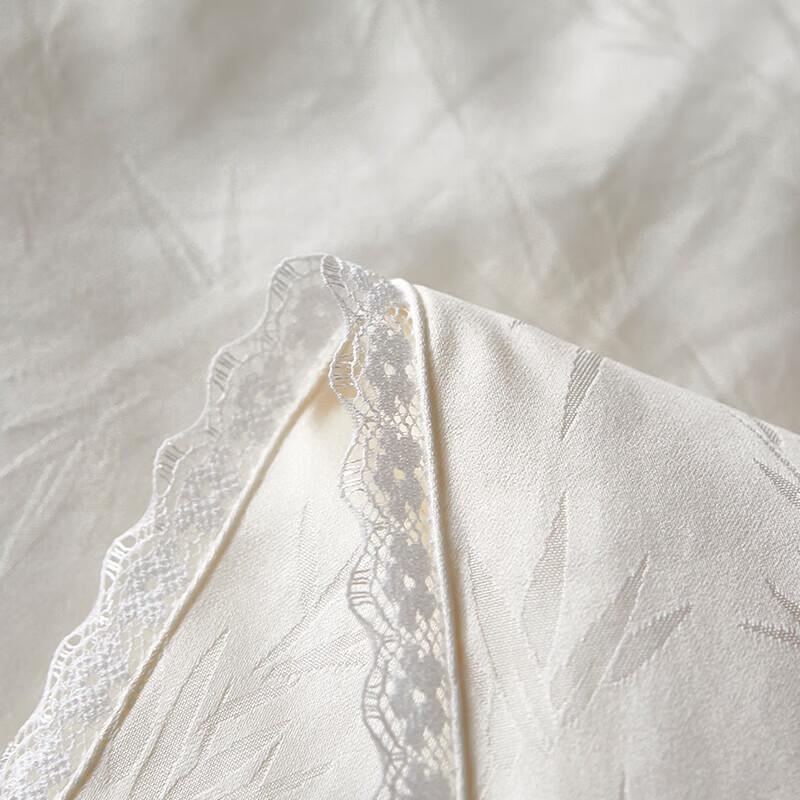 Jinsili Brocade Tussah Silk Blend Quilt