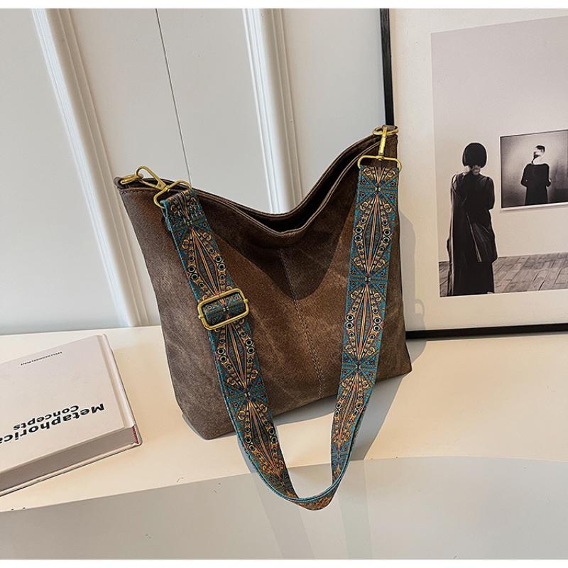 Simple and Stylish New Women's Shoulder Bag, Crossbody Bag, Large Capacity Tote Bag