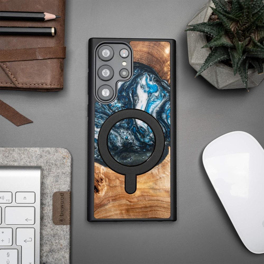 Bewood Unique Case for Samsung Galaxy S23 Ultra - Planets - Earth with MagSafe