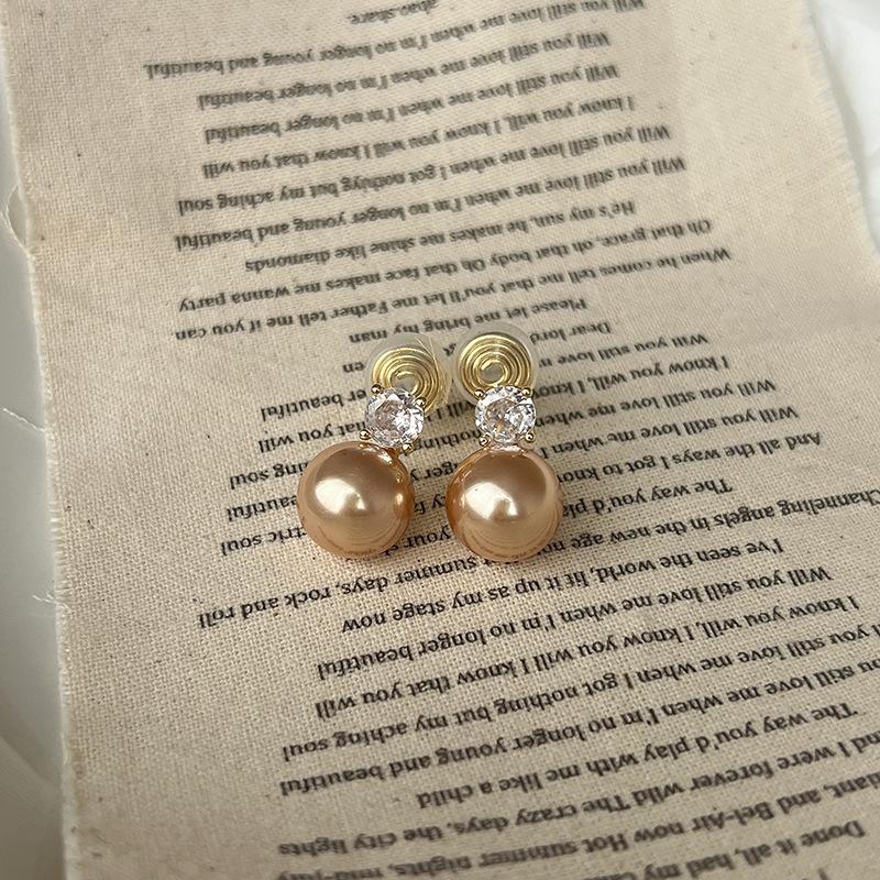 Maillard Autumn and Winter Light Luxury High-end Earrings Circle Women's Round Amber Earrings Retro Ear Clips Without Ear Piercings