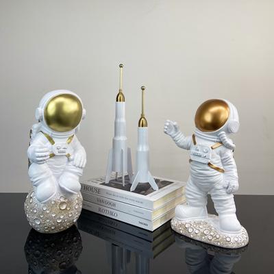 Moderní jednoduché astronautské ozdoby z pryskyřice do obývacího pokoje, pracovny, knihovny, ložnice, módní světelná dekorace