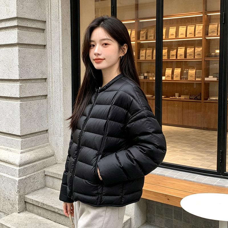 Short Down Jacket Women's Winter New Ribs Women's Light and Thin Women's Clothing Korean Version Loose Large Size Duck Down Pinghu