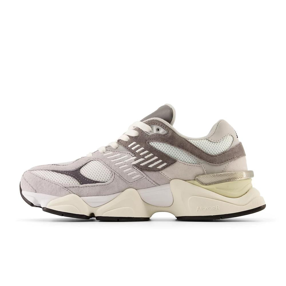 Sneakers New Balance Grey Lifestyle Version 9060