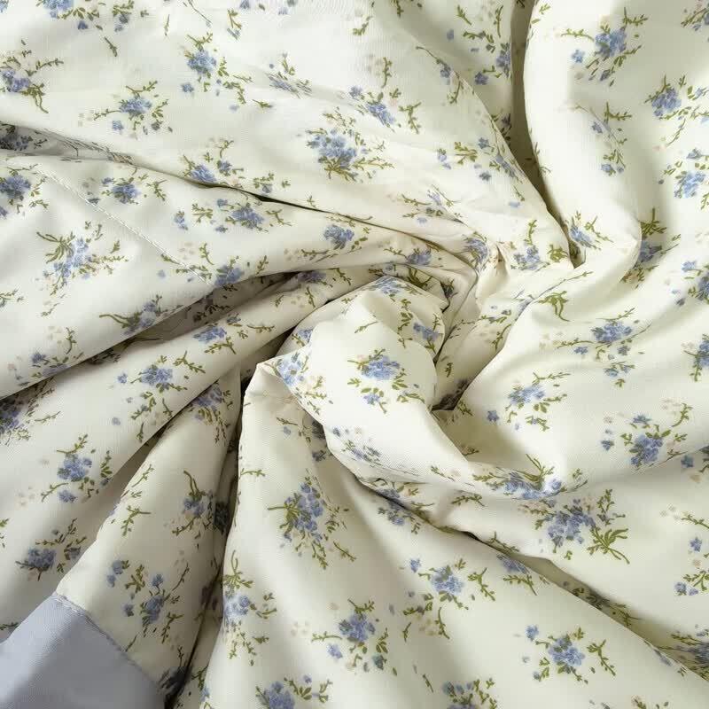 Weike Jinxiu Fanhua Soft Polyester Summer Quilt
