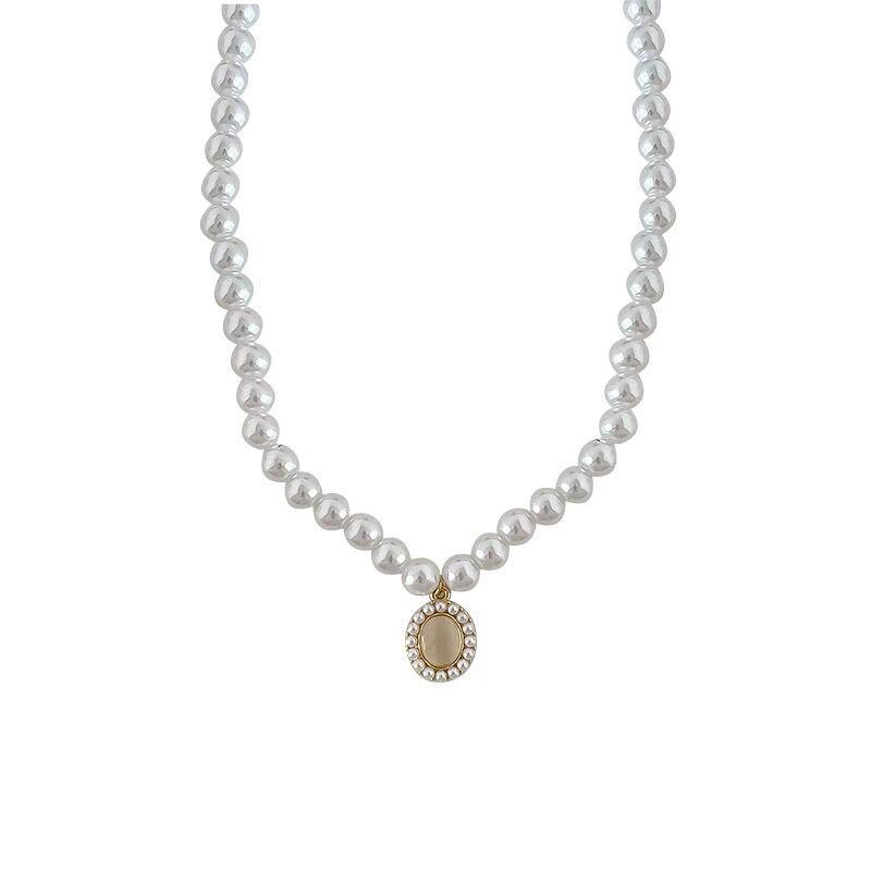 2023 French Retro Cat's Eye Pearl Choker Necklace – Women's Luxury Clavicle Chain