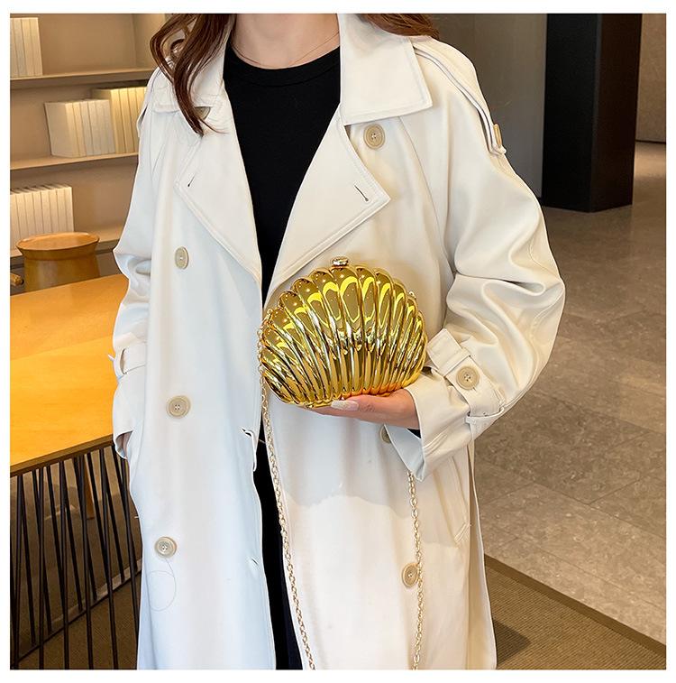 Acrylic Evening Clutch: European & American Style Crossbody Chain Bag for Women