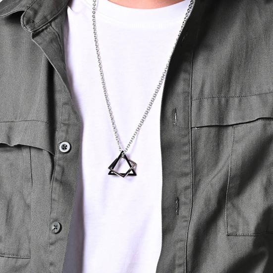 Pánský náhrdelník Kontrastní barva Tvar trojúhelníku Hip-hop Styl Retro Pánský přívěsek pro každodenní nošení