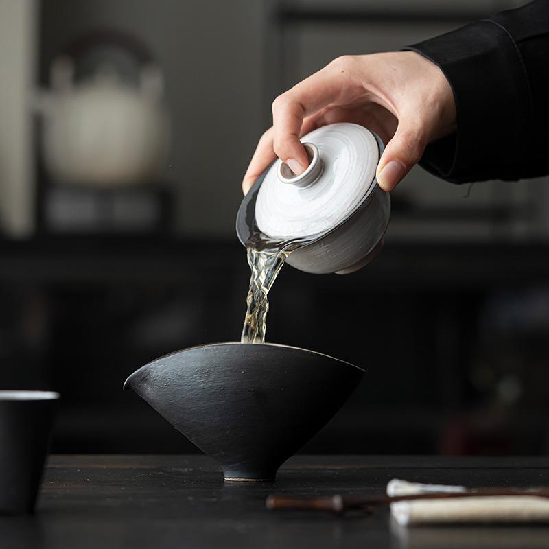 Japanese-style handmade powder lead ercai cover bowl, ceramic tea maker, anti-scalding large tea cup, tea bowl, respect tea