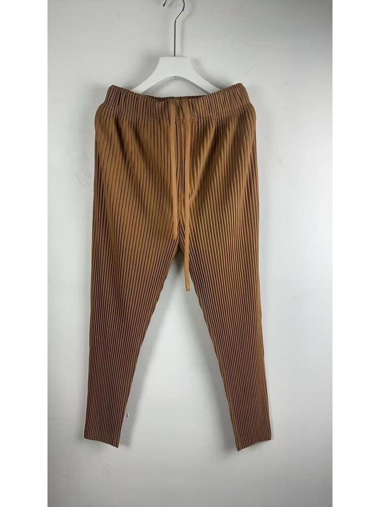 Miyake Men's Pleated Summer Loose-Fit Nine-Point Carrot Pants with Elastic Waist in Japanese Style - JF149.