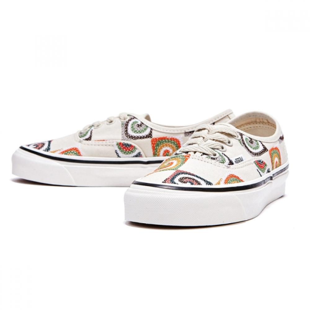 

Vans Бабушка Чек Аутентичный 44 Vn0a7q5cwht1 220/Free ◈303150434◈