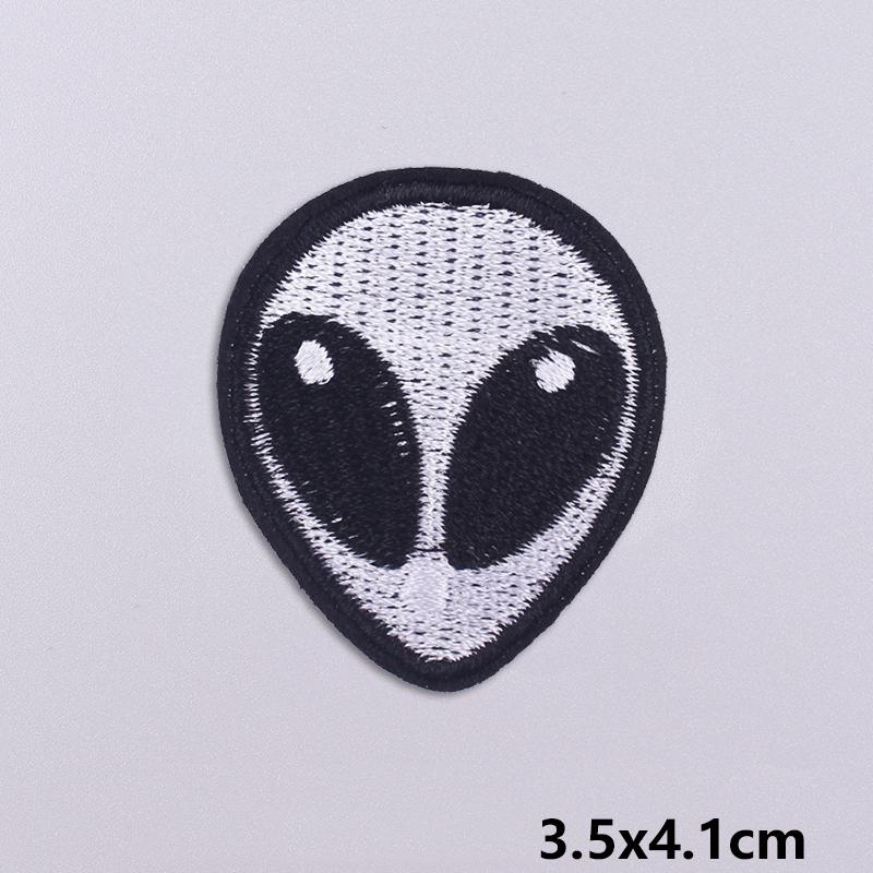 Cartoon Football Embroidery Patch Iron On Patches For Clothing Thermoadhesiv Patches On Clothes DIY Sewing Decorate Applique