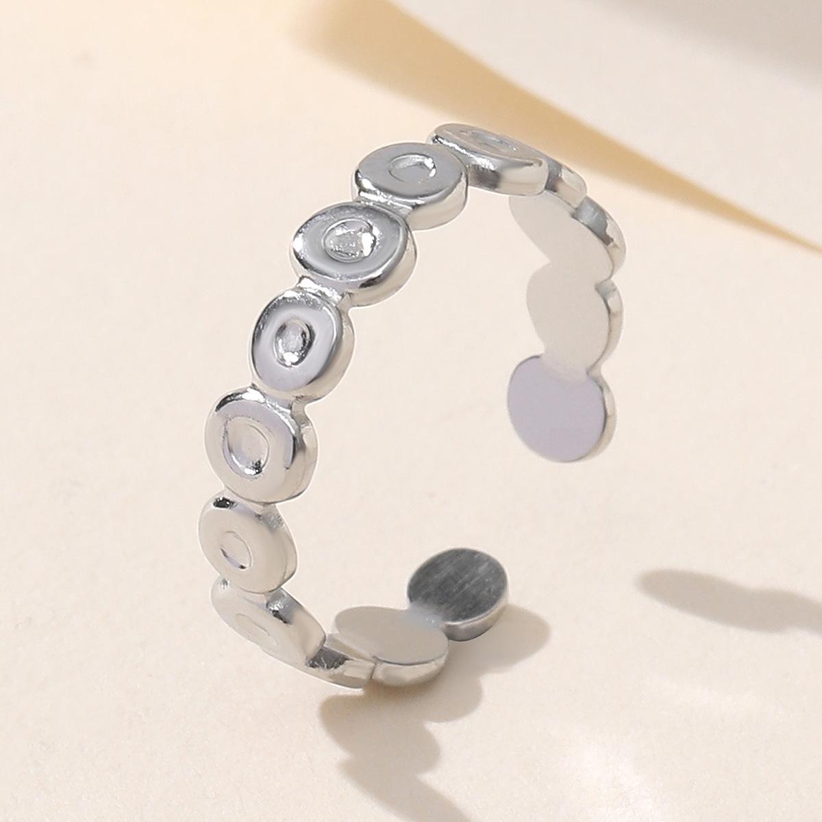 Women s Geometric Irregular Titanium Steel Ring - Retro Baroque Open Design