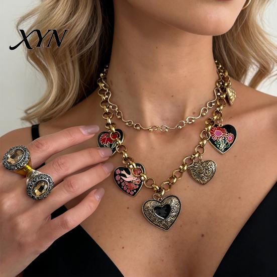 French Style Necklace Floral Heart Charms Necklace, Double Layer Vintage Chain Choker Oval Faux Old Metal Texture Pendant Diamond Ring, Enamel