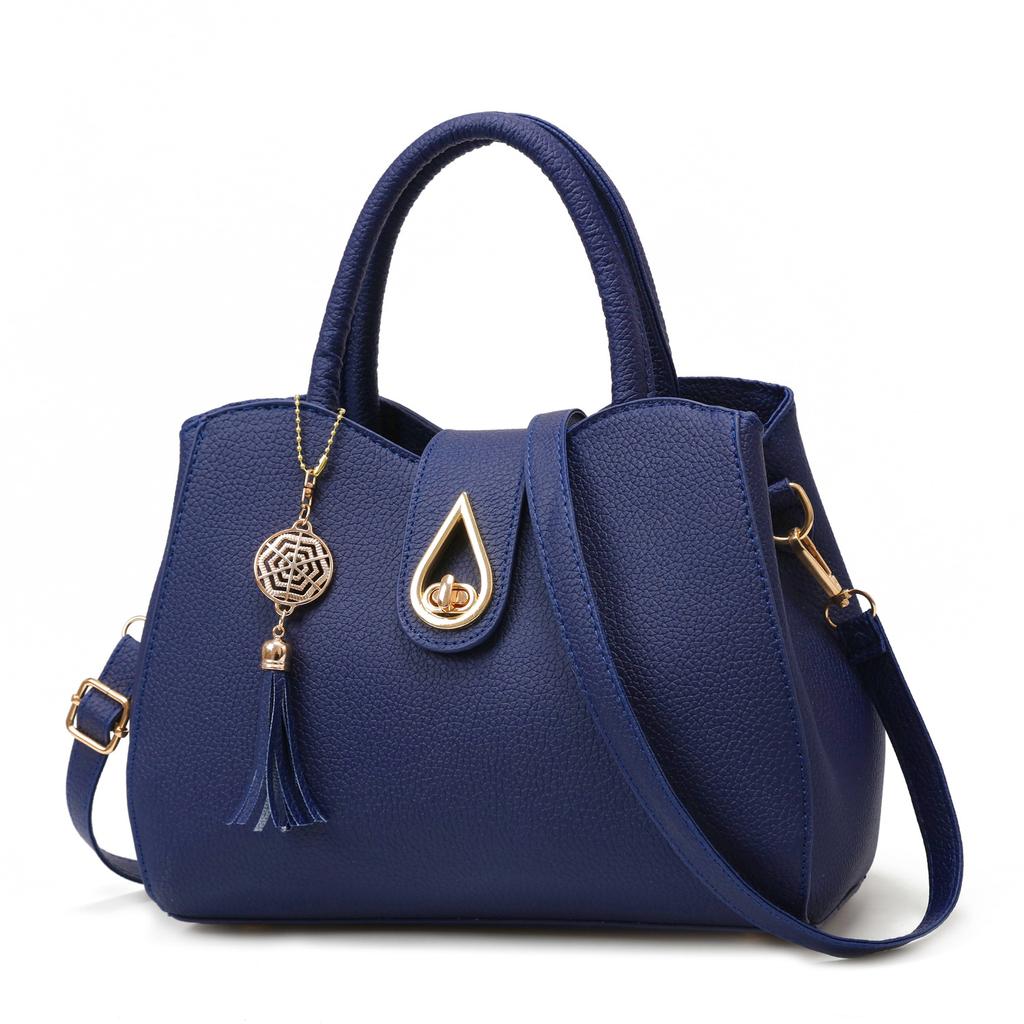 Women's Bag Spring New Korean Version Trend Women's Bag Fashion Messenger One Shoulder Handbag One Piece