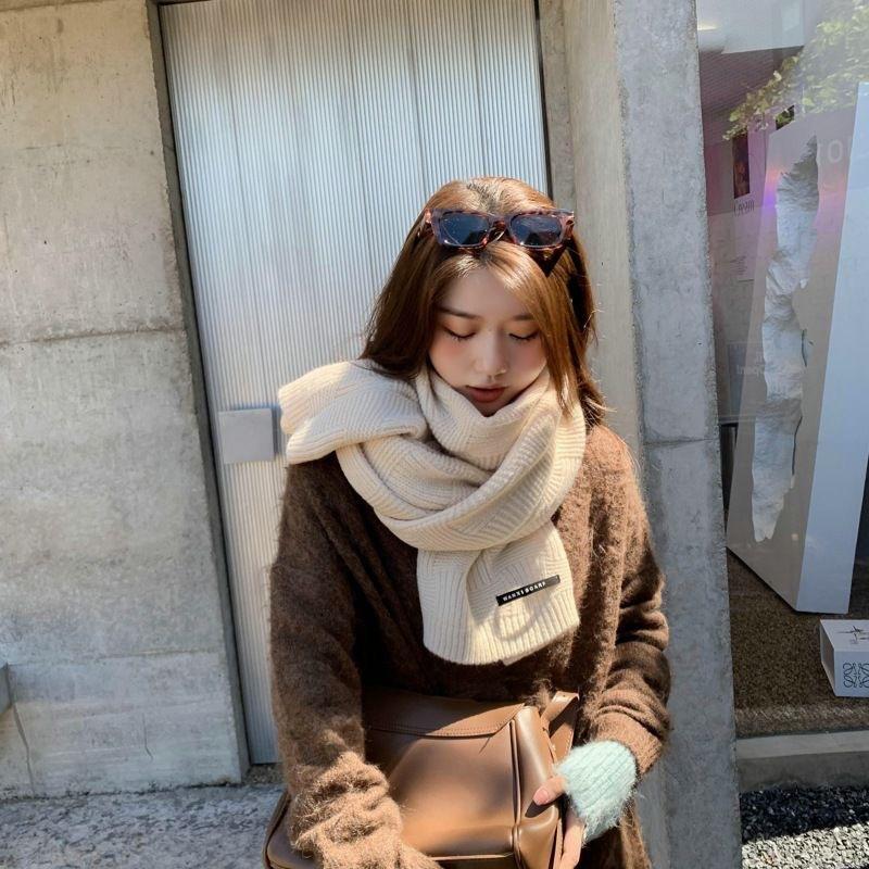 Popular green high-value scarf women's winter Korean version versatile student couple thickened warm knitted ins scarf