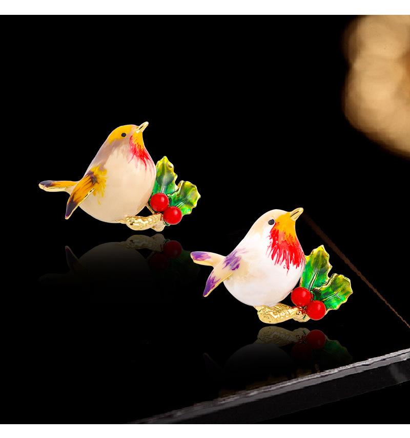 Cute Colorful Little Bird Animal Brooch Pin Badge Corsage Coat Accessories Christmas Gift