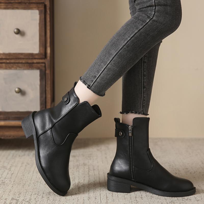 Fashion Women Winter Boots Anti Slip 2024 New Genuine Leather Women Short Boots Large Size Wool Women Motorcycle Boots