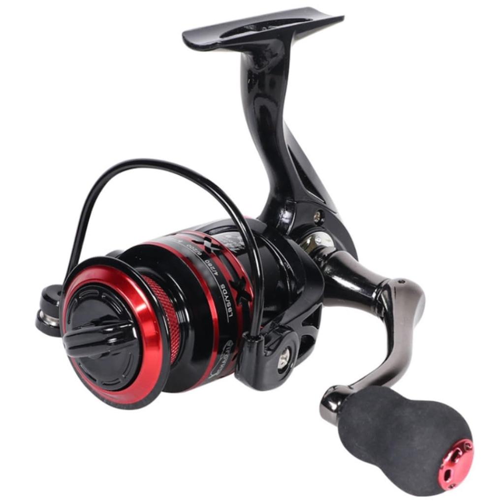 Spinning Available in 3000 and 2000 with a Maximum Drag Force of a Gear Interchangeable and BB Ball Ideal for Tai Sea Horse and Bass Suitable for