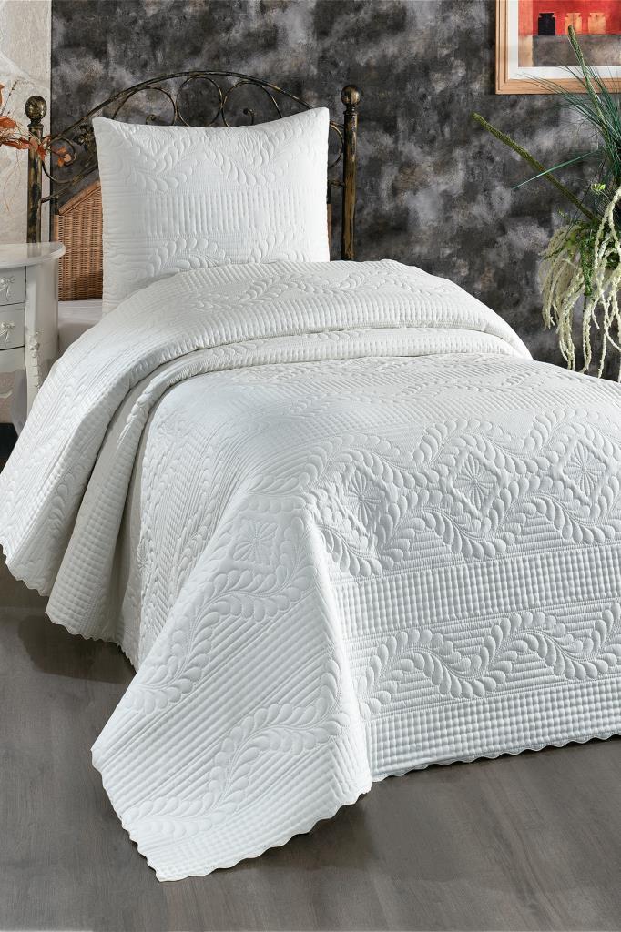 Sena Ny Sesong Sengeteppe Sett, 2 stk, Overkast 180x230 Putetrekk 50x70 cm Selvmønstret Enkeltstørrelse