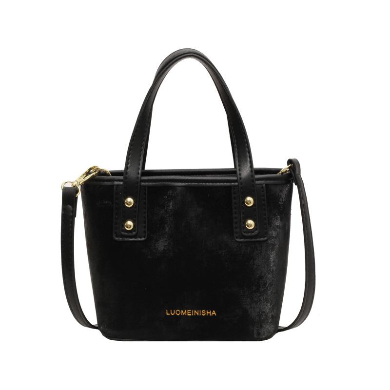 

Commuter Bag Women s New Fashion Portable Small Square Bag Versatile Shoulder Messenger Casual Bag чёрный