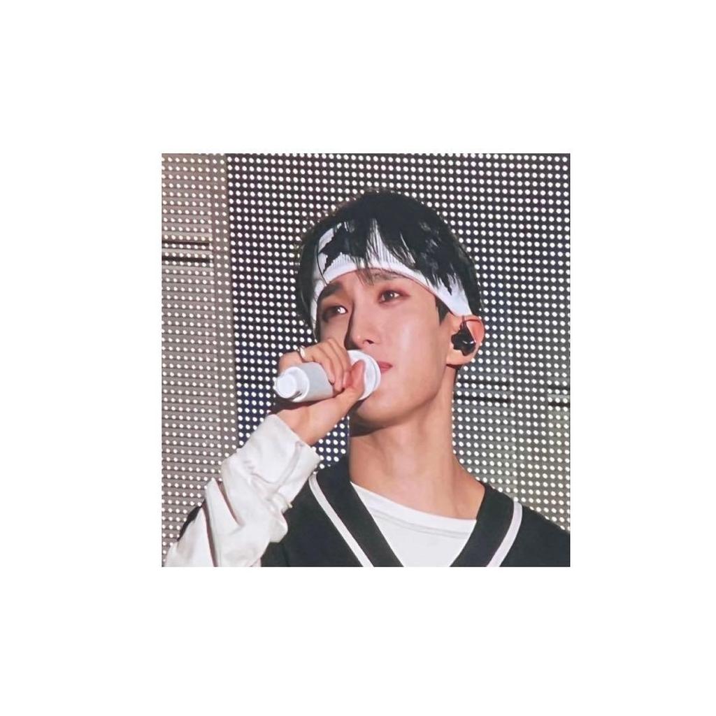 [USED] LOTSYOU Hairband White Unisex