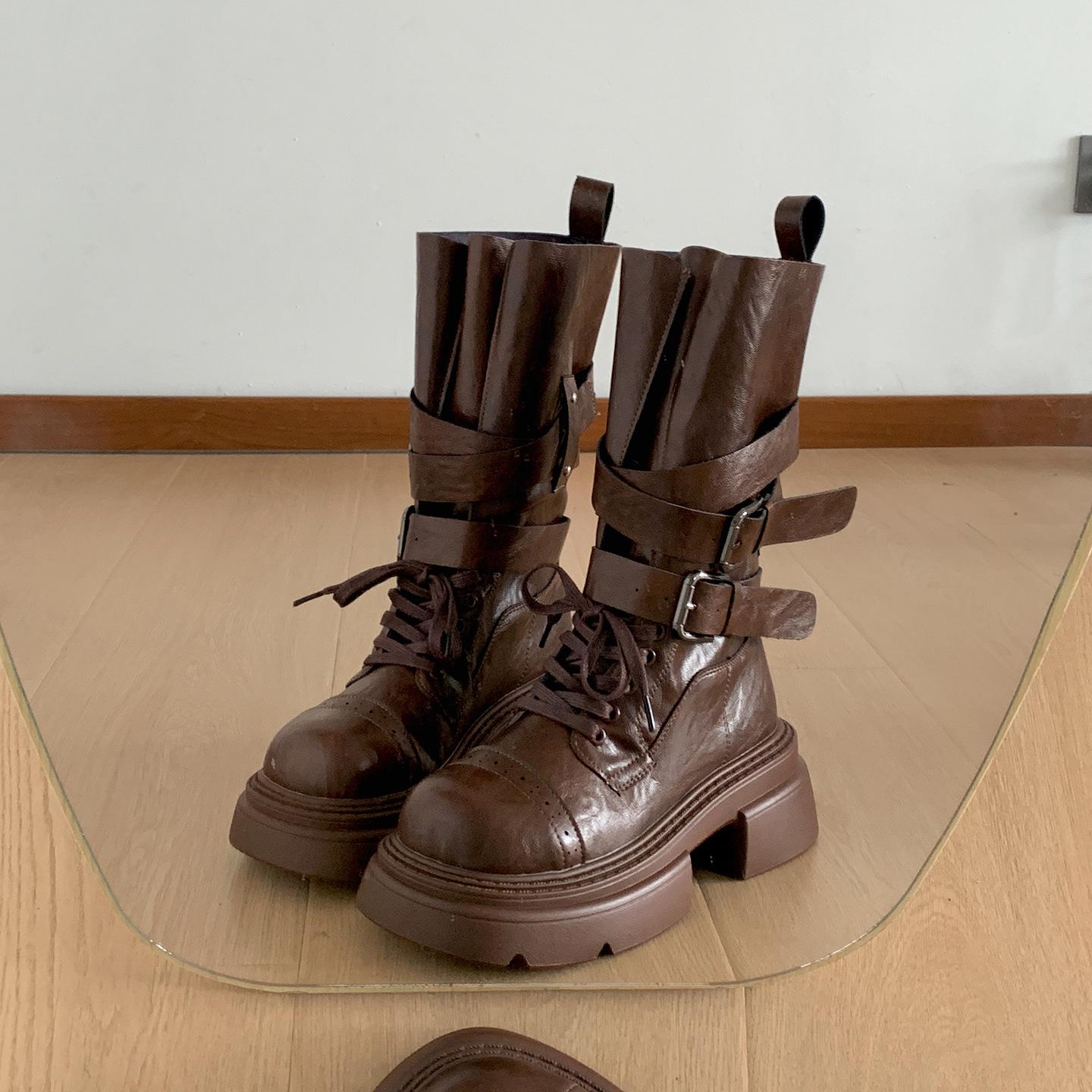 

Черные британские ботинки Мартина на толстой подошве и толстом каблуке женские 2025 новая летняя обувь на платформе универсальные короткие ботинки на мягкой подошве 40 коричневый