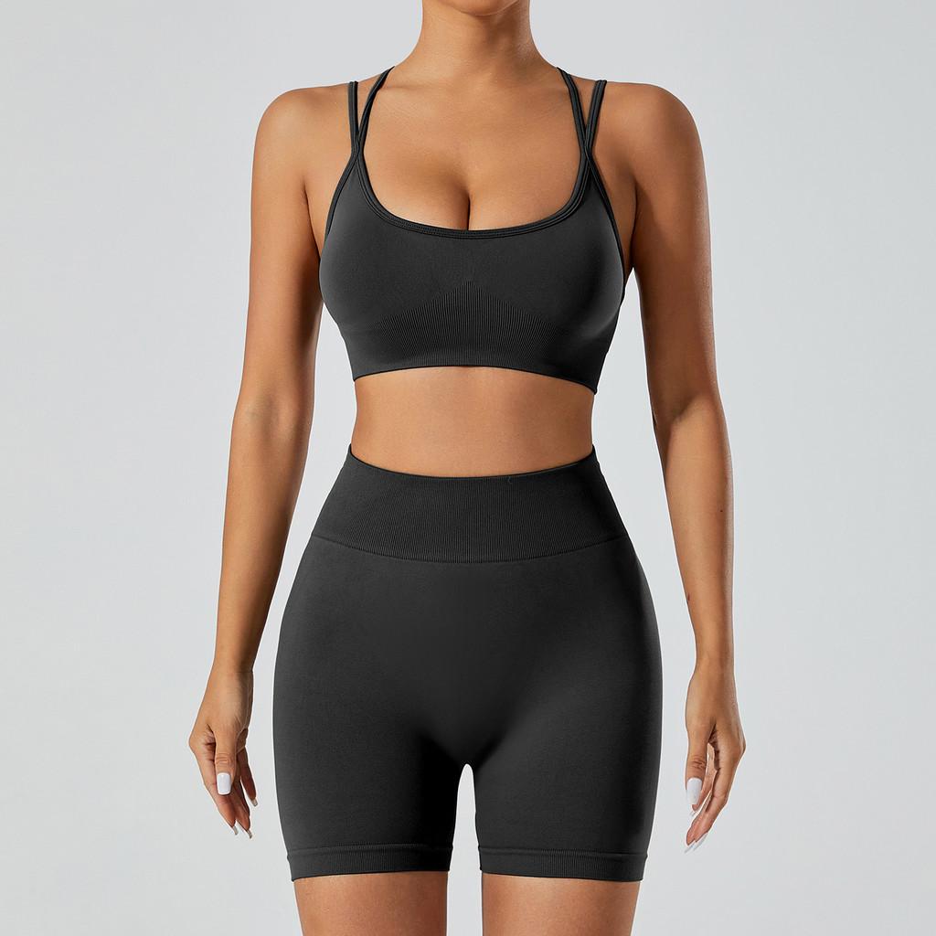 Seamless Yoga Set For Women With Quick Dry Fabric Perfect For Running And Fitness Activities