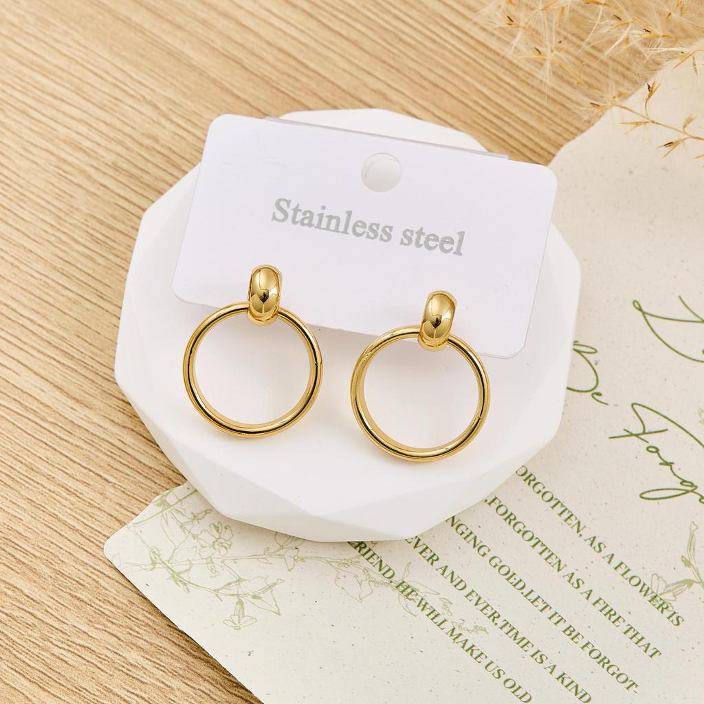 Retro Minimalist Metal Round Earrings - European & American Style